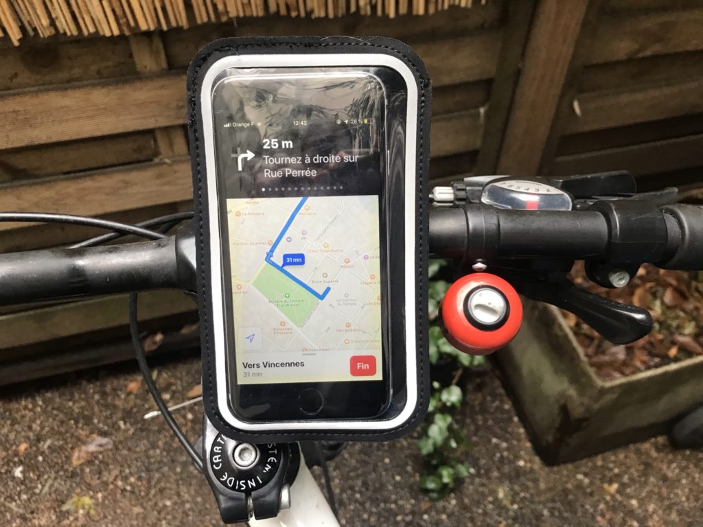 idée cadeau vélo support pour smartphone